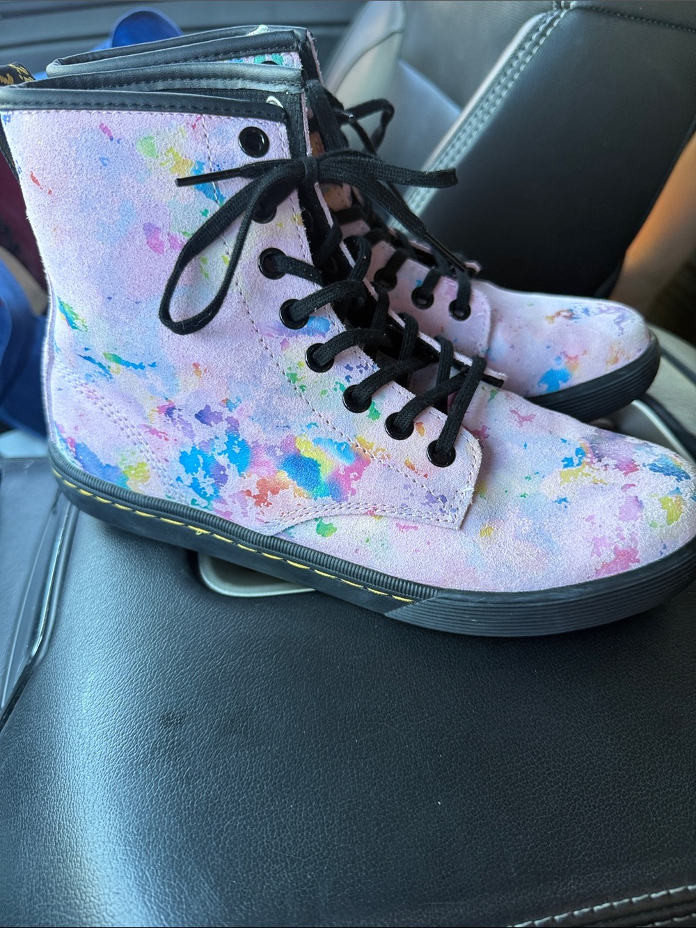 Dr. Martens Kids Pink Paint-Splash Lace-Up Boots